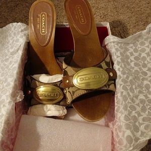 Coach Addisyn Signature C Wood Slide Heel Sandals